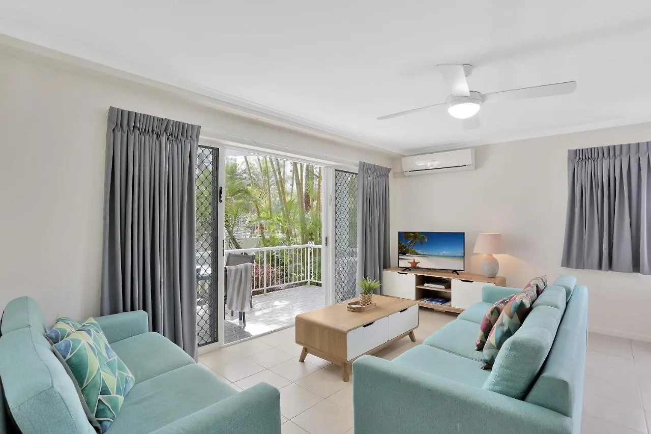 Chidori Court Aparthotel Gold Coast 3*,  Australia