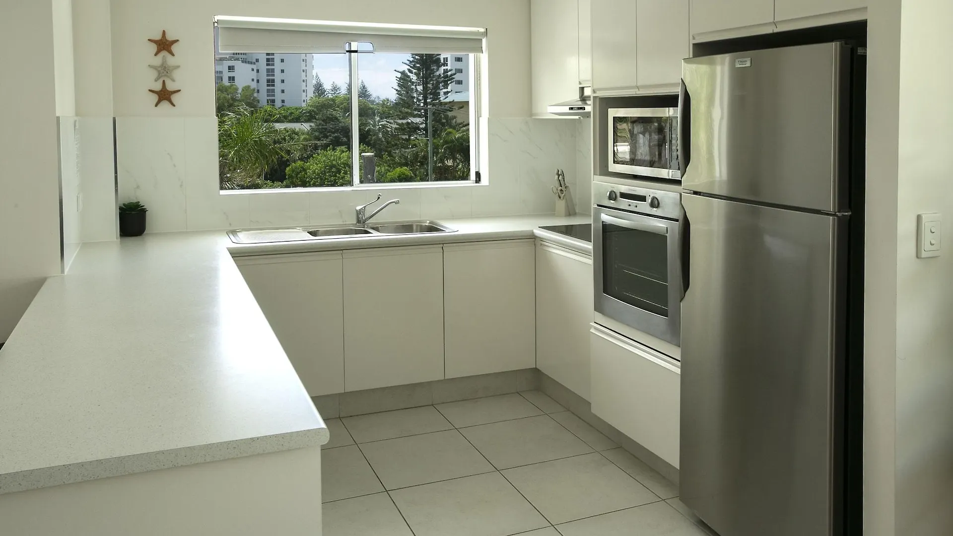 Chidori Court Aparthotel Gold Coast Australia